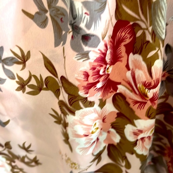 Pink Floral Maxi Dress - Size 0XL - NWT - Picture 2 of 6